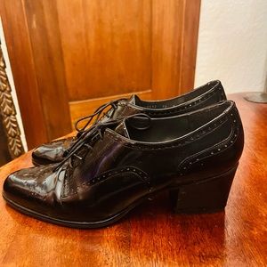 AUTHENTIC ❤️ EUC